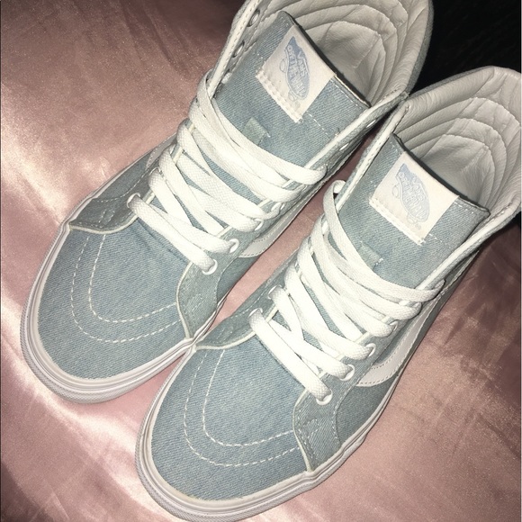 Denim Vans - Picture 1 of 4